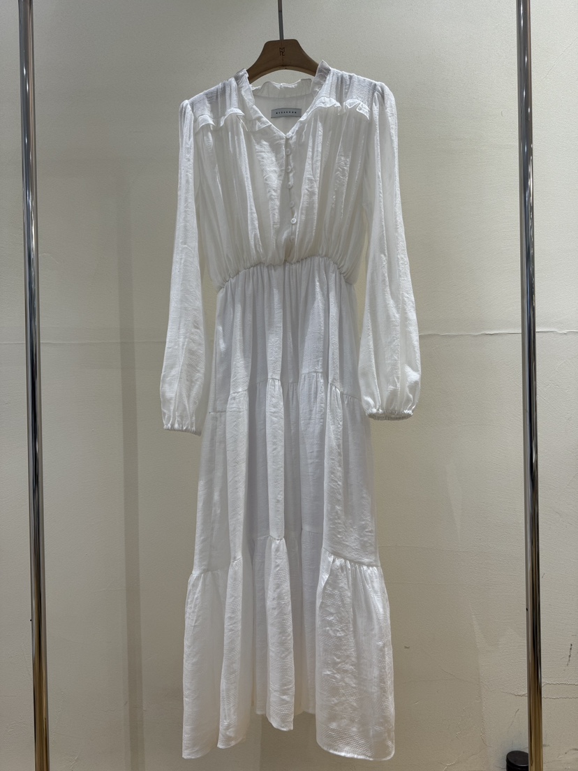 MUSHROOM-A韓國直郵女裝新款時尚人氣熱賣休閑推薦連衣裙MUSHROOM連衣裙圖色1