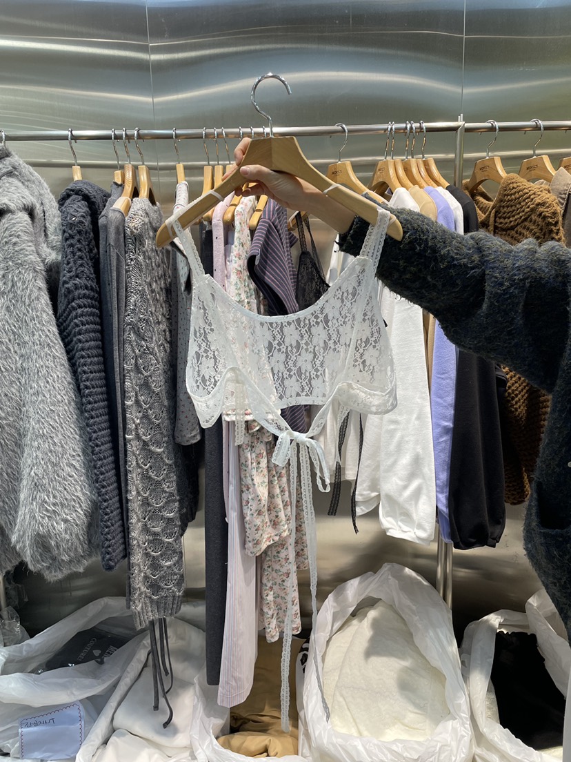 MENDL S東大門直郵女裝新款26春夏時尚真品吊帶背心蕾絲MENDL S吊帶/背心