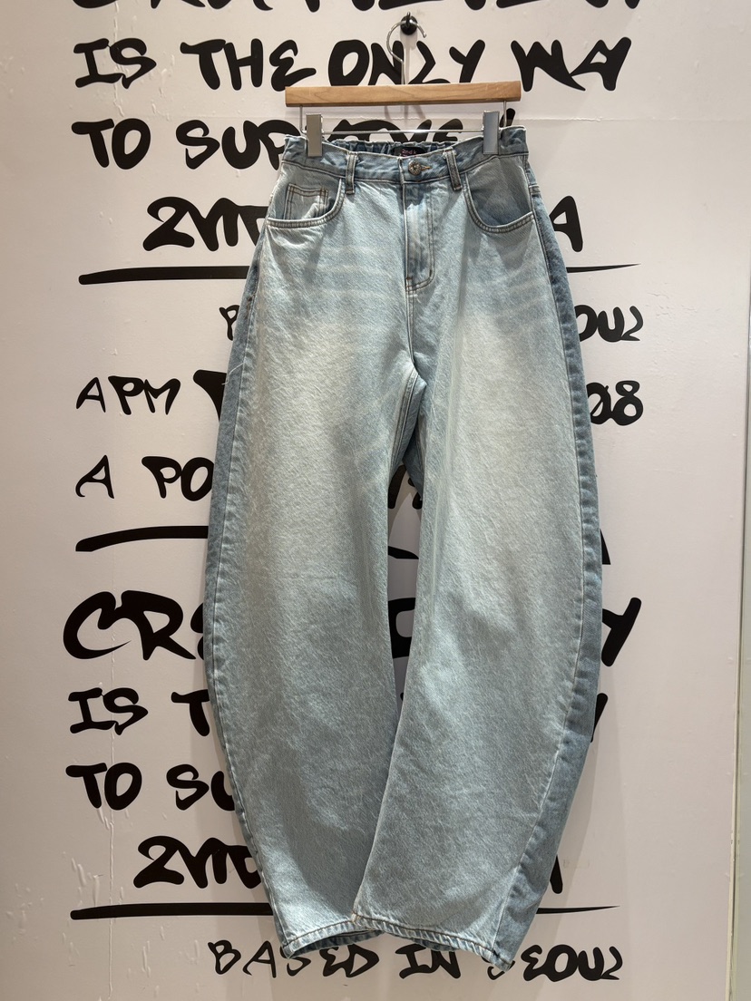 2ND K韓國直郵女士新款休閑人氣26春夏真品熱賣職業牛仔褲2ND K牛仔褲圖色1淺色