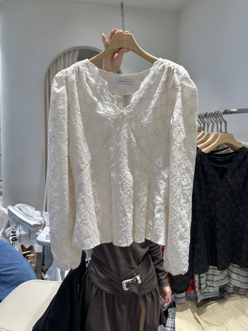 MAGNOLIA36-L東大門直郵女士新品真品熱賣人氣長袖T恤天絲MAGNOLIA36-L長袖T恤圖色1