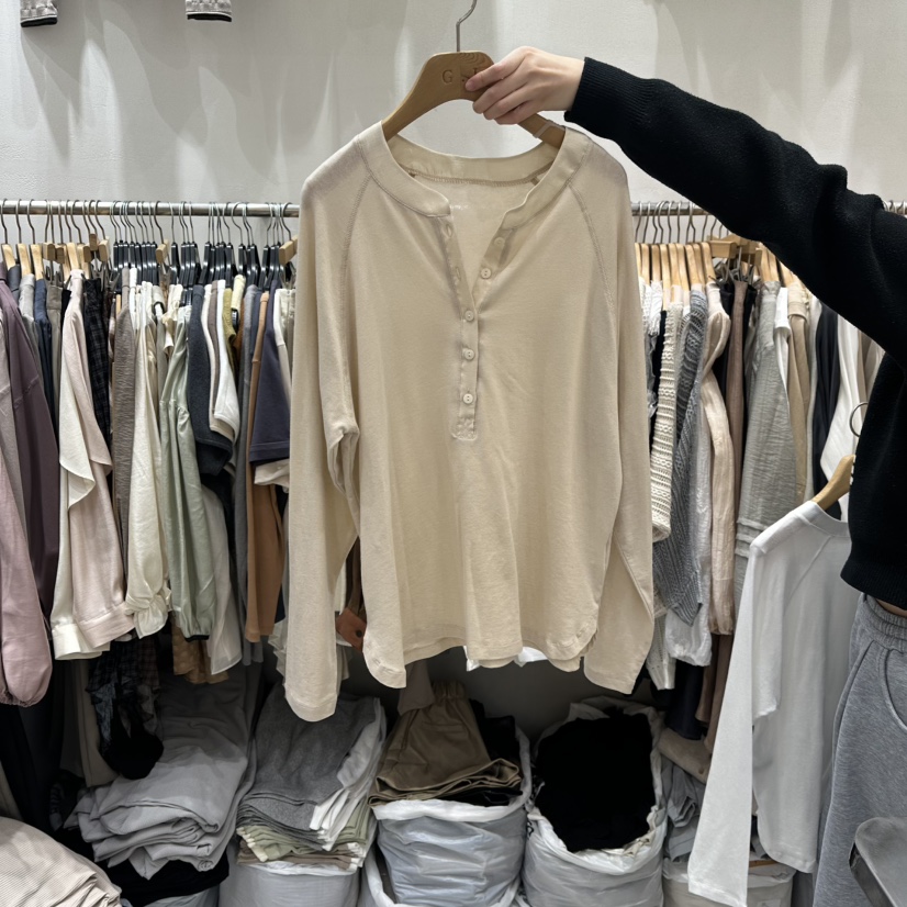 G.I-L韓國直郵女裝新款人氣職業熱賣時尚26春夏長袖T恤G.I-L長袖T恤圖色2