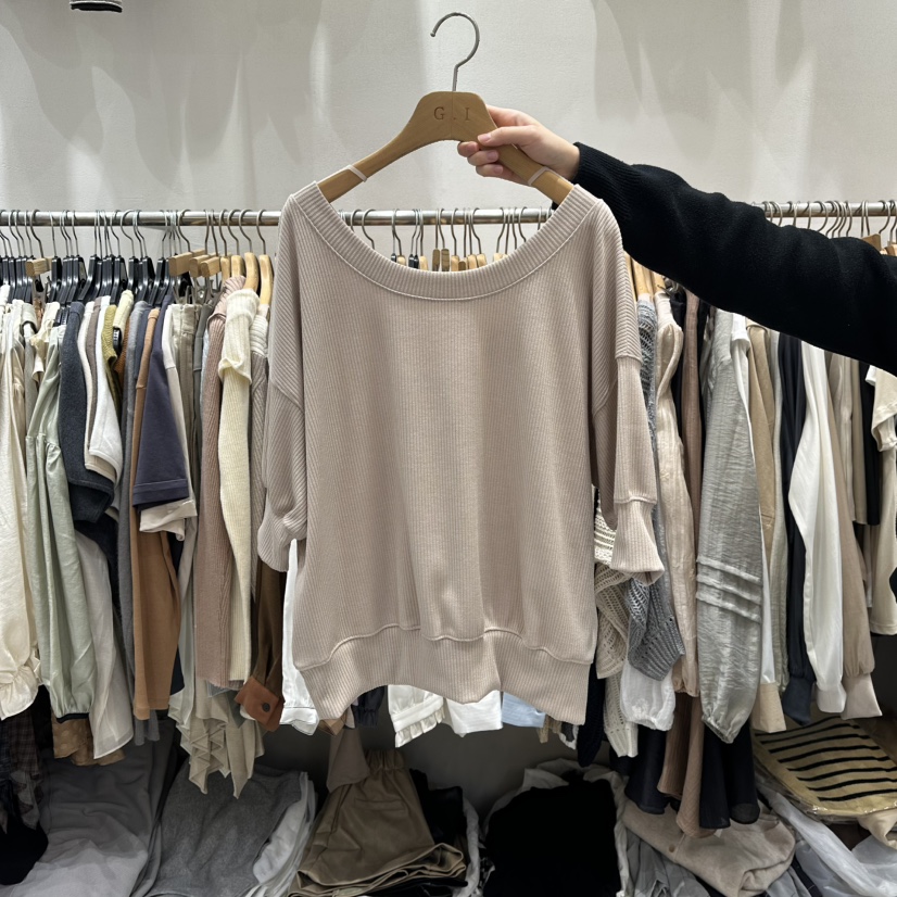G.I-L韓國直郵女裝新品推薦休閑人氣熱賣職業真品長袖T恤G.I-L長袖T恤圖色2