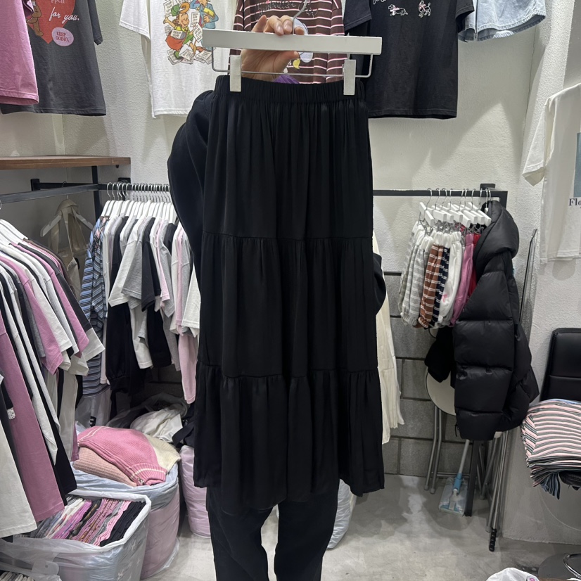 EVE韓國代購女裝新品時尚真品推薦熱賣休閑職業人氣長裙緞面EVE長裙圖色2