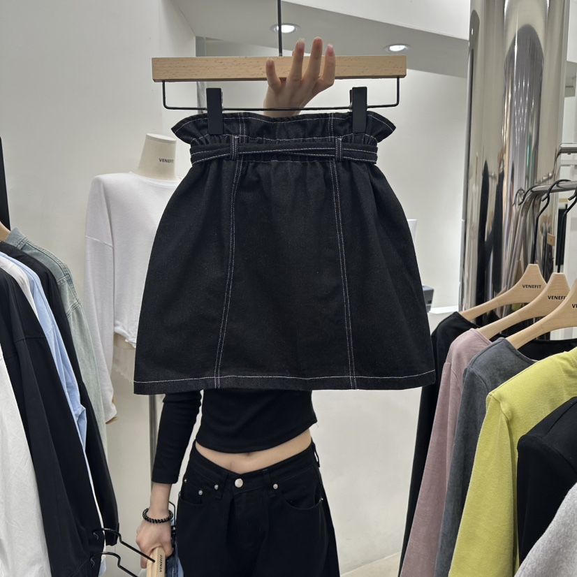 VENEFIT東大門實拍女裝新品職業熱賣時尚人氣26春夏休閑短裙VENEFIT/JENNIE短裙