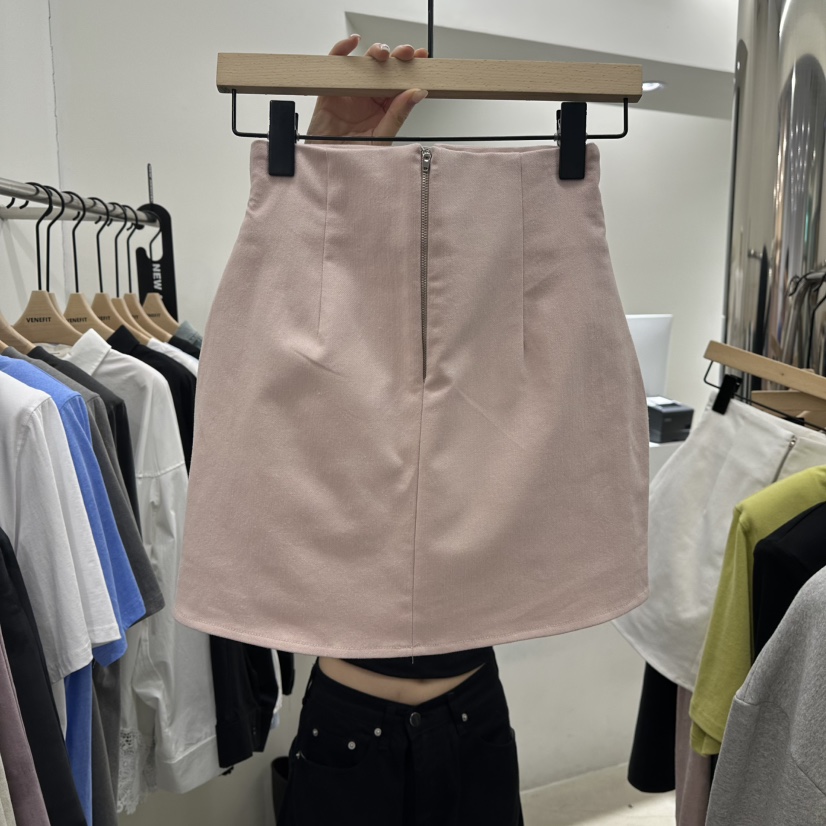 VENEFIT韓國代購女士新品26春夏推薦人氣熱賣時尚真品裙褲VENEFIT/JENNIE裙褲