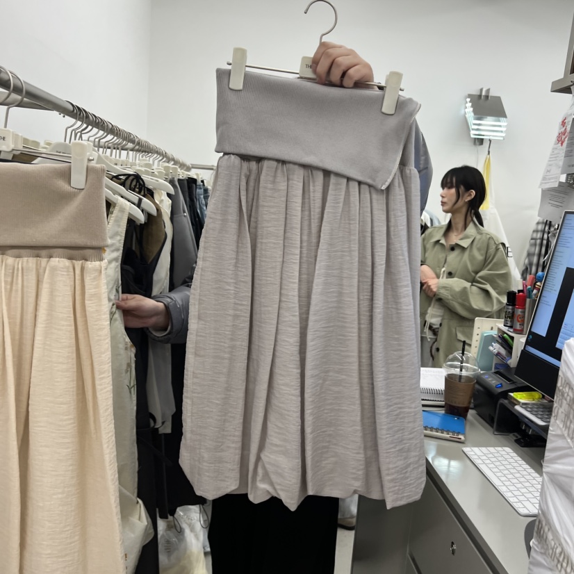 BREATHE韓國代購女士新品26春夏休閑推薦半身裙中短裙毛絨BREATHE半身裙/中短裙圖色1