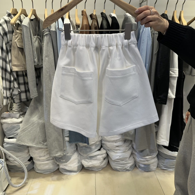 Q C東大門直郵女士新款休閑時尚職業26春夏熱賣推薦短褲Republlc of qc短褲