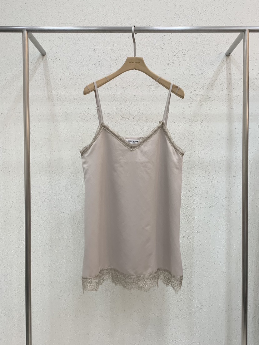 LIGHT AND SALT東大門實拍女士新品26春夏連衣裙蕾絲緞面LIGHT AND SALT連衣裙圖色2