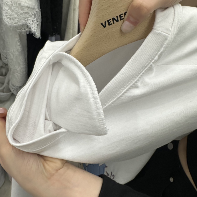 VENEFIT韓國直郵女士新款推薦真品熱賣休閑時尚人氣職業T恤VENEFIT/JENNIET恤