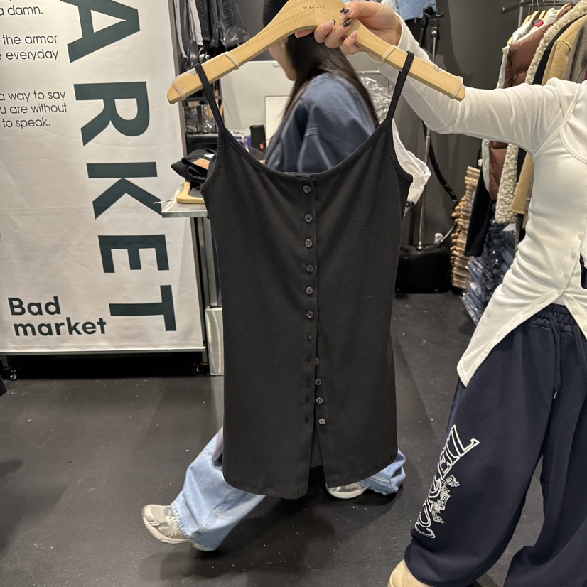 EL BOSQUE韓國代購女士新款熱賣真品時尚吊帶背心不含內搭EL BOSQUE吊帶/背心圖色2