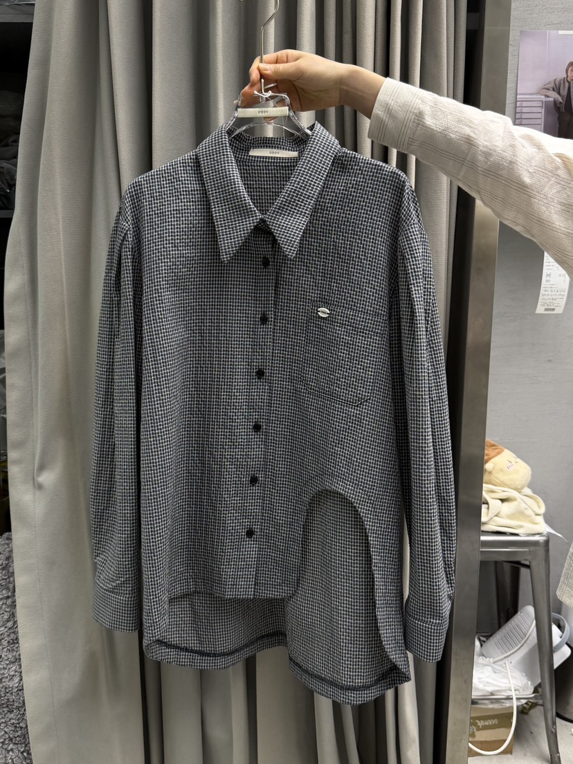 UOOV韓國代購女裝新品人氣休閑熱賣職業真品推薦襯衫蕾絲衫UOOV襯衫/蕾絲衫圖色1實際價格45000