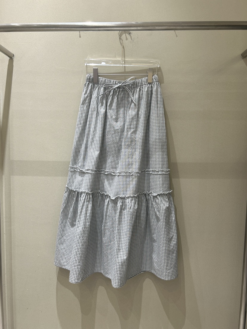 LATTE-P東大門直郵女裝新品休閑26春夏熱賣推薦職業長裙LATTE-P長裙圖色1