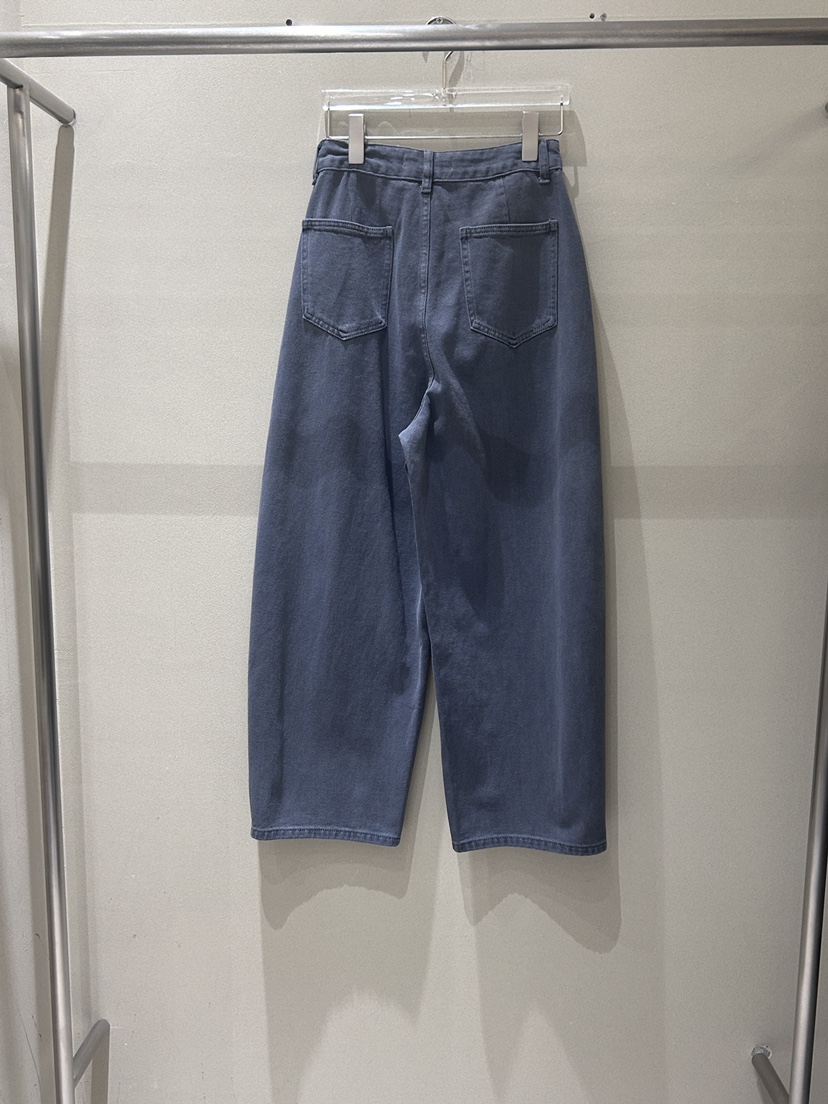 LATTE-P東大門代購女裝新品時尚真品休閑人氣推薦牛仔褲LATTE-P牛仔褲