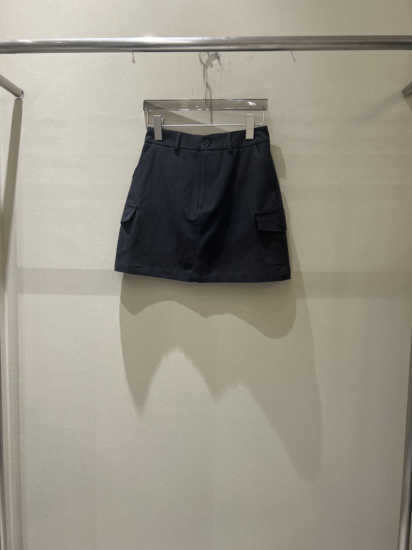 LATTE-P東大門直郵女士新品真品熱賣職業時尚休閑26春夏短裙LATTE-P短裙圖色3