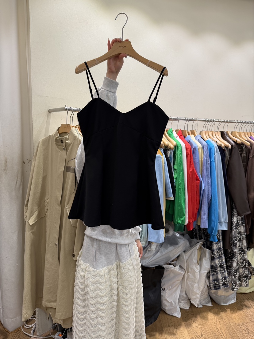 AUVERFIT韓國代購女士新品推薦時尚人氣職業26春夏吊帶背心AUVERFIT吊帶/背心圖色3黑色