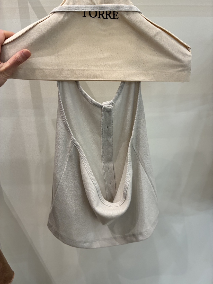 TORRE東大門直郵女士新品推薦職業人氣時尚熱賣真品吊帶背心TORRE吊帶/背心