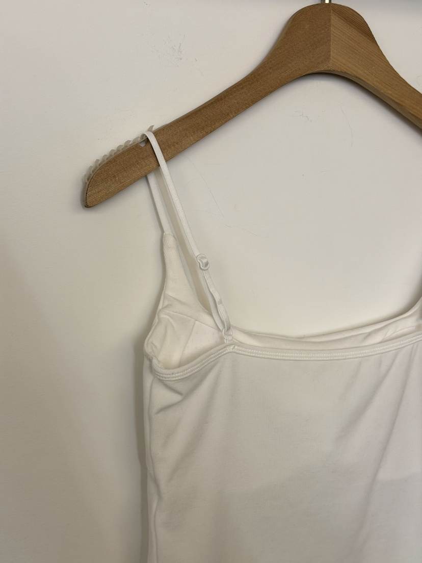 TWENTY FOUR SEVEN24-7東大門直郵女士新品推薦吊帶背心TEWNTY FOUR SEVEN24-7吊帶/背心