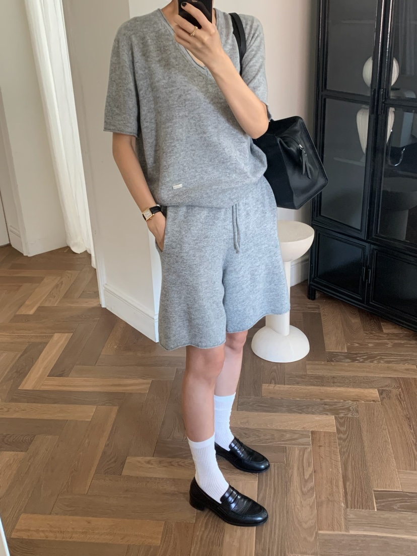 A Flan東大門實拍女裝新款真品26春夏休閑推薦針織衫V領AFN/FLAN EDITION針織衫