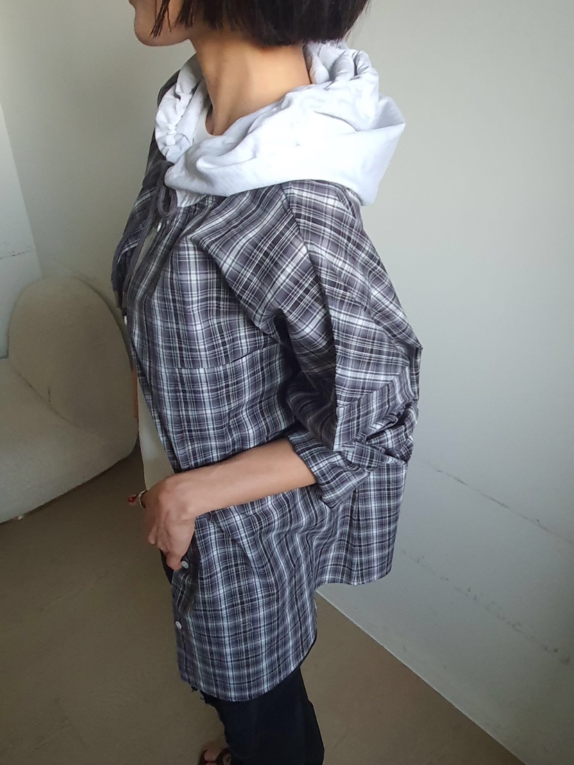 GENTLE B/LOVENTINA韓國代購女裝新品時尚26春夏襯衫蕾絲衫GENTLE B/LOVENTINA襯衫/蕾絲衫