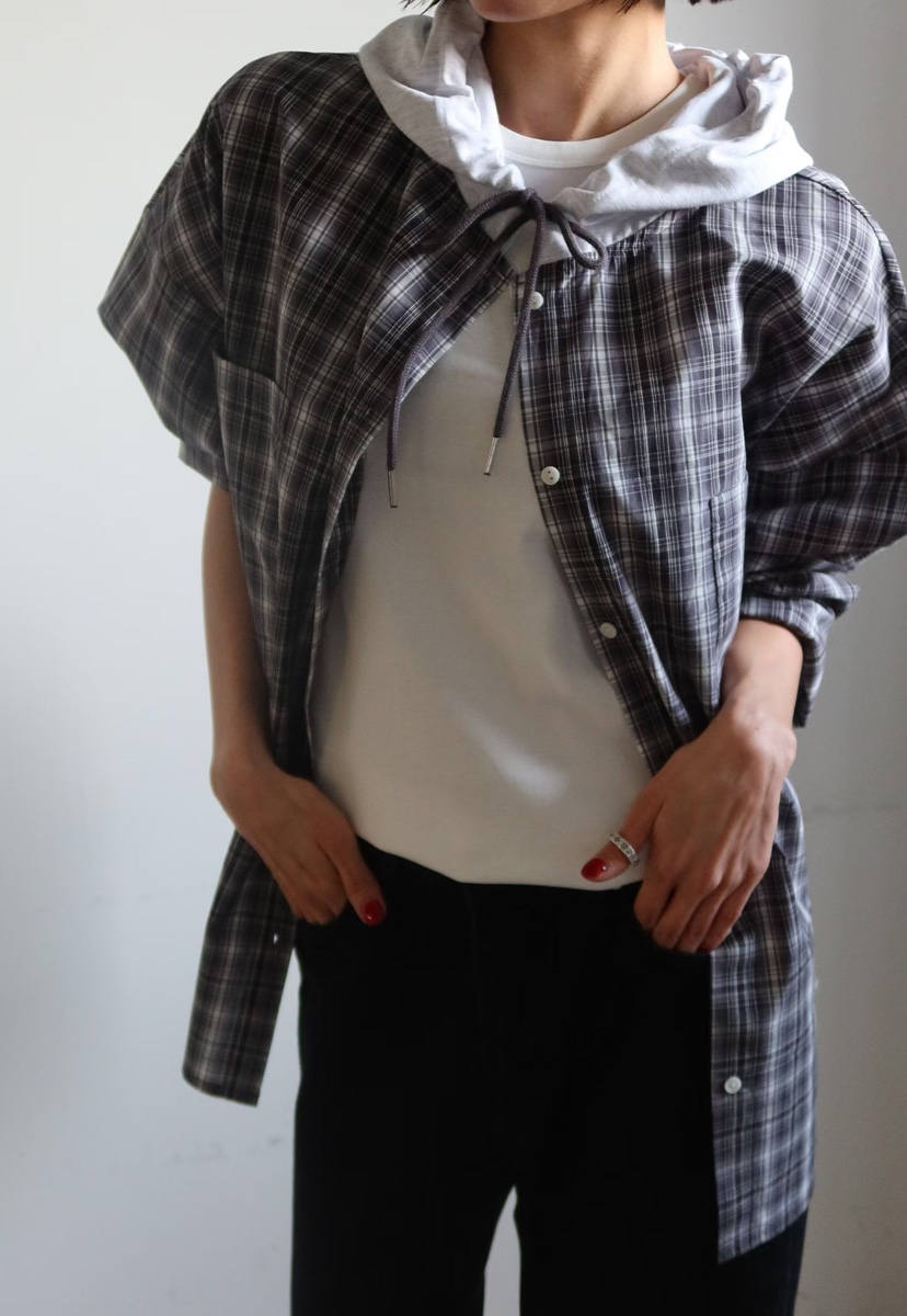 GENTLE B/LOVENTINA韓國代購女裝新品時尚26春夏襯衫蕾絲衫GENTLE B/LOVENTINA襯衫/蕾絲衫