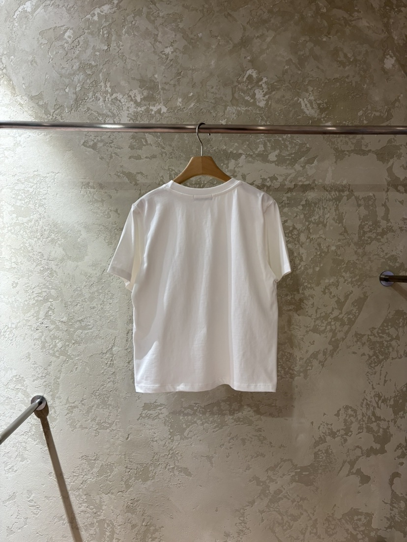 PIN-UP韓國代購女裝新品真品推薦時尚職業26春夏熱賣T恤PIN-UPT恤