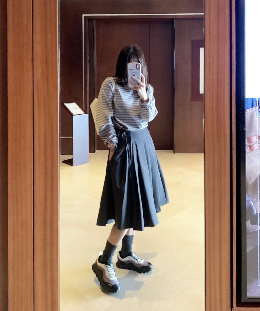 COURGETTE韓國代購女裝新品真品休閑職業人氣推薦長袖T恤COURGETTE長袖T恤