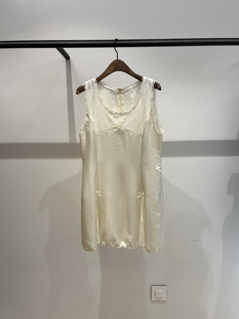 LOVE PULL韓國代購女士新款人氣休閑真品職業連衣裙緞面LOVE PULL連衣裙圖色1