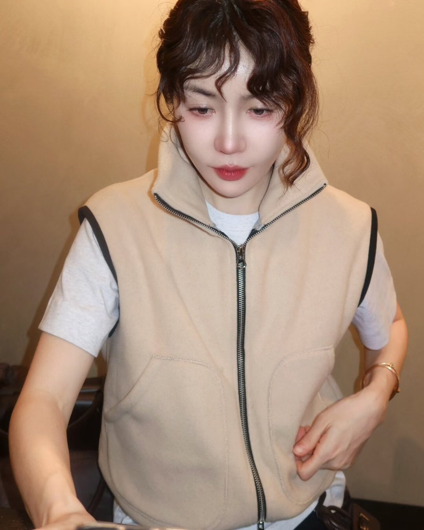 GENTLE B/LOVENTINA韓國直郵女士新款真品馬甲不含內搭抓絨拉鏈GENTLE B/LOVENTINA馬甲