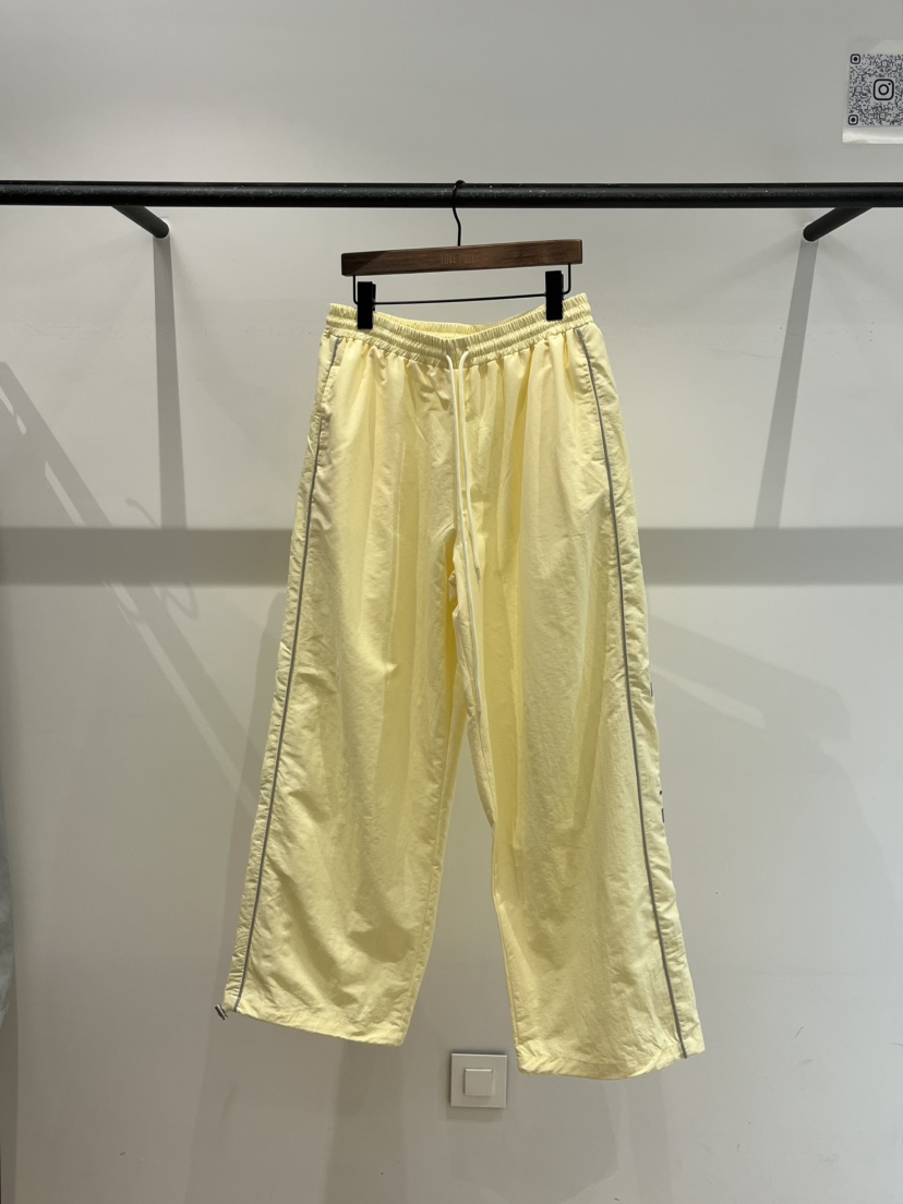 LOVE PULL東大門實拍女裝新款熱賣休閑時尚26春夏休閑褲刺繡LOVE PULL休閑褲圖色1