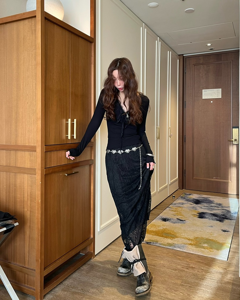 LOVE PULL東大門代購女士新品推薦26春夏人氣長裙蕾絲褶裥LOVE PULL長裙