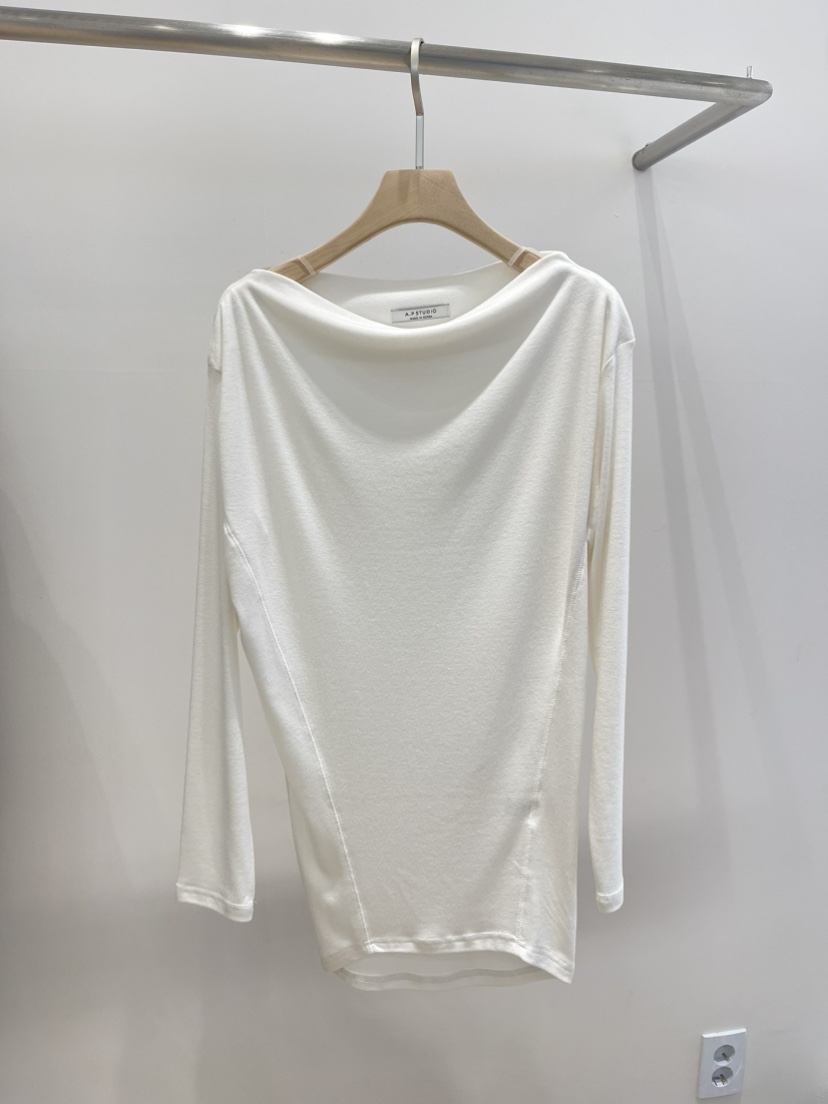 A P-STUDIO韓國代購女士新款26春夏休閑時尚真品長袖T恤A P-STUDIO長袖T恤圖色1