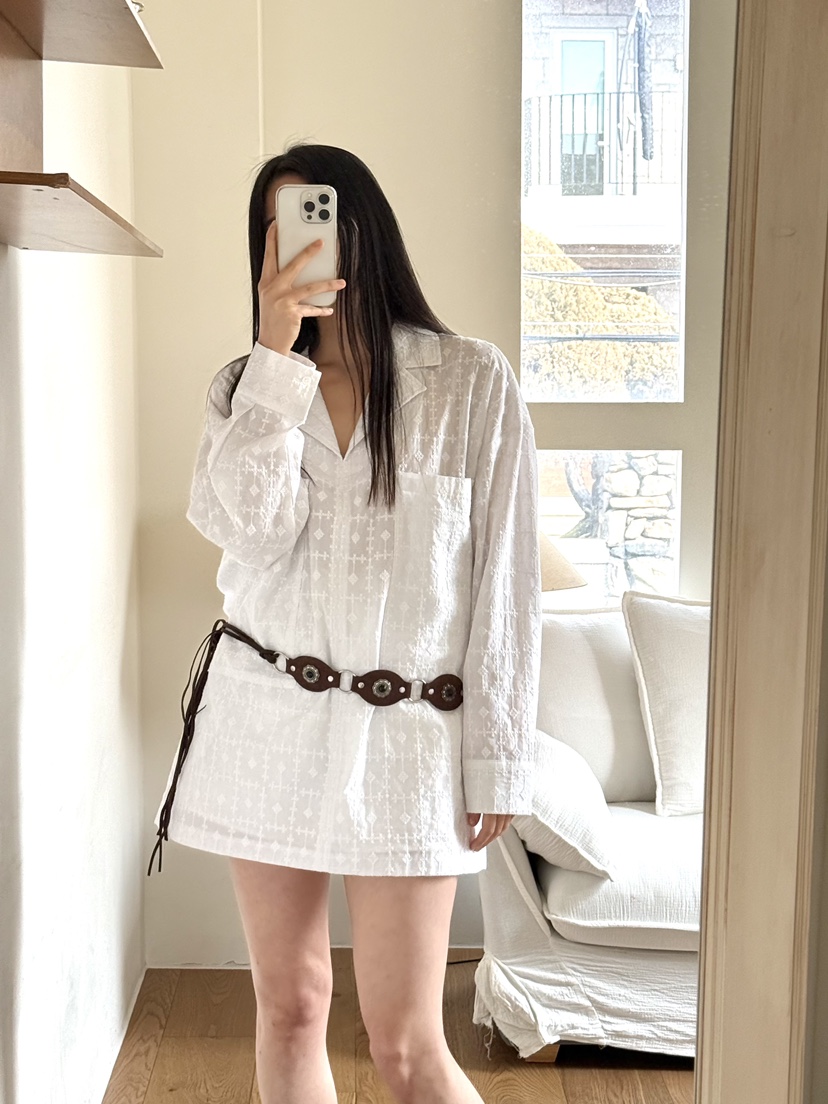 A P-STUDIO東大門直郵女裝新品人氣職業真品襯衫蕾絲衫A P-STUDIO襯衫/蕾絲衫