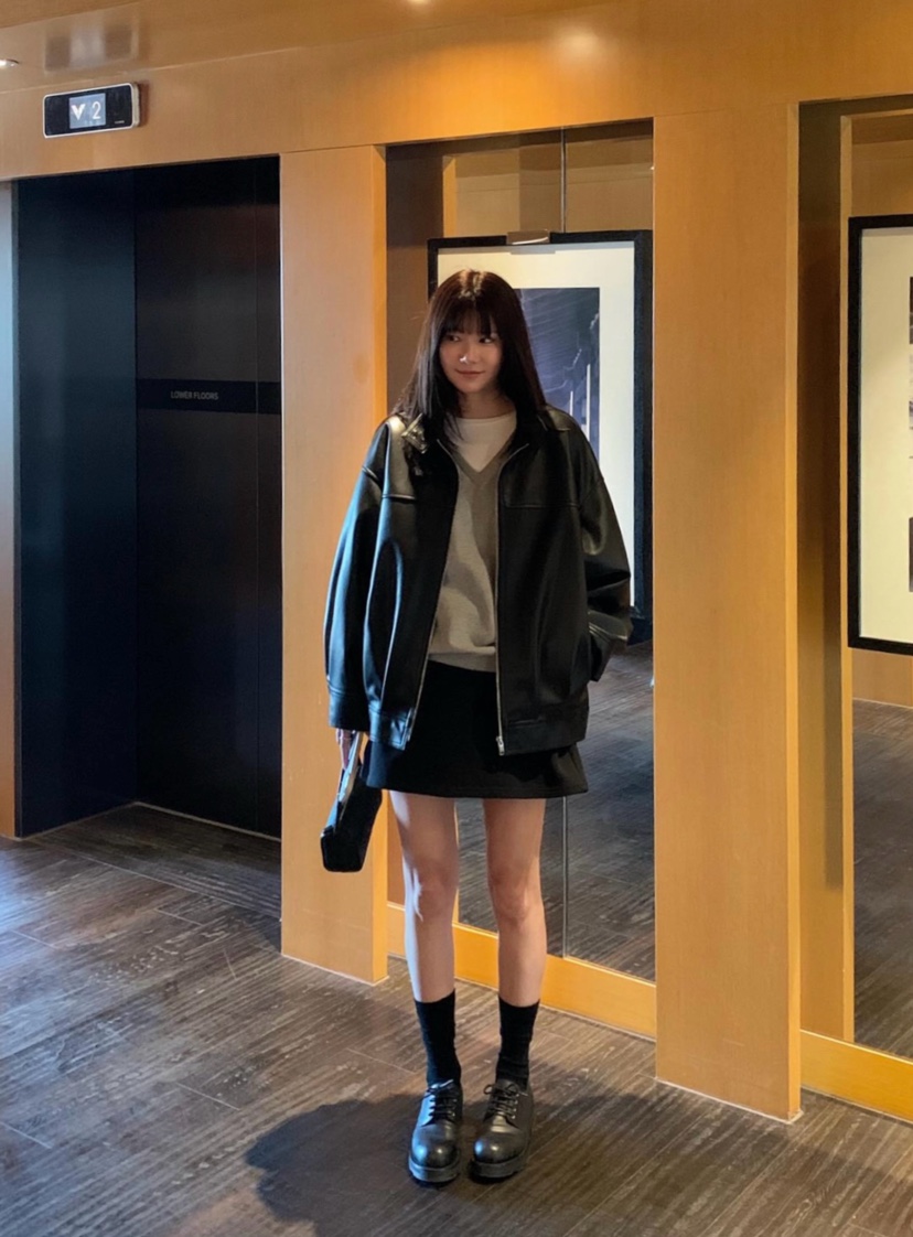 COURGETTE韓國代購女士新款人氣26春夏職業真品休閑熱賣衛衣COURGETTE衛衣