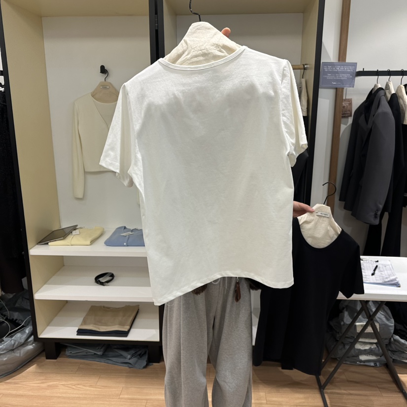 MUYBIEN東大門直郵女裝新款26春夏職業人氣推薦休閑時尚T恤MUYBIENT恤