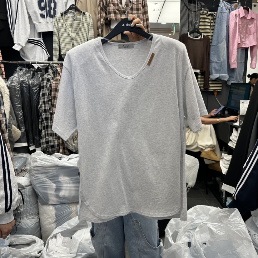 A-DEL韓國代購女士新款人氣26春夏休閑職業推薦時尚T恤皮革A-DELT恤圖色3