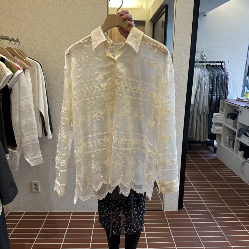 CHOI-L韓國代購女士新品休閑職業時尚人氣襯衫蕾絲衫刺繡CHOI襯衫/蕾絲衫圖色2