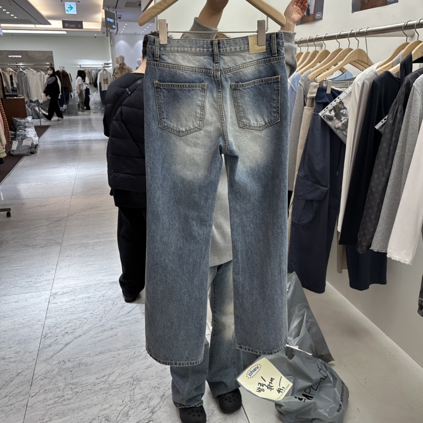 CHAV東大門直郵女裝新品熱賣推薦休閑時尚職業真品牛仔褲CHAV牛仔褲