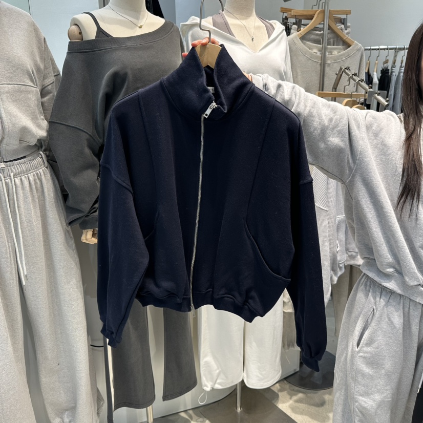 W.FATAL韓國直郵女裝新款26春夏職業時尚夾克高領拉鏈衫W.FATAL夾克圖色3實際價格39000