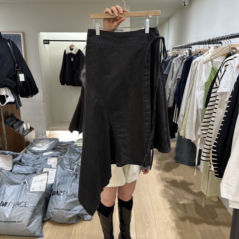 WINSOME韓國直郵女裝新品休閑人氣職業推薦真品半身裙中短裙WINSOME半身裙/中短裙圖色2黑色