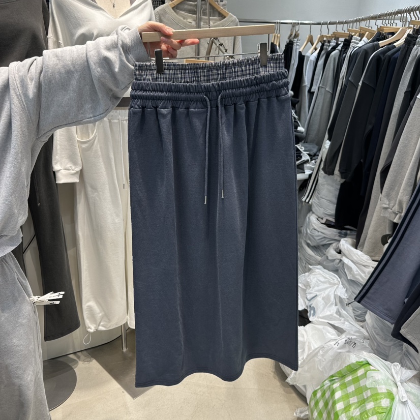 W.FATAL東大門實拍女士新款熱賣職業真品推薦人氣時尚長裙W.FATAL長裙圖色1