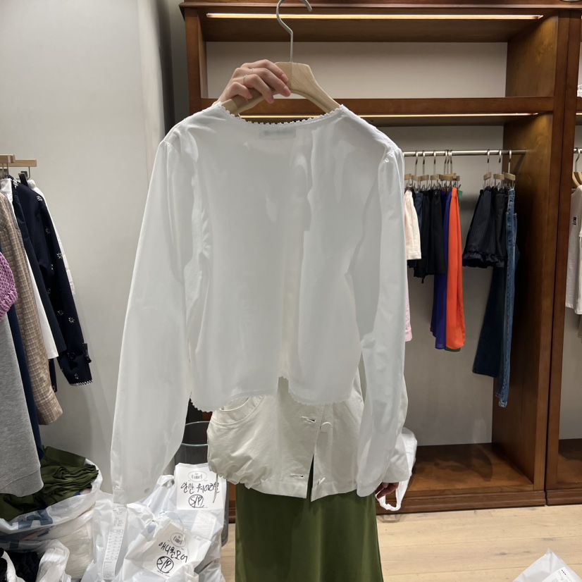 THE CAMEL韓國代購女裝新品真品襯衫蕾絲衫the came_l 家襯衫/蕾絲衫