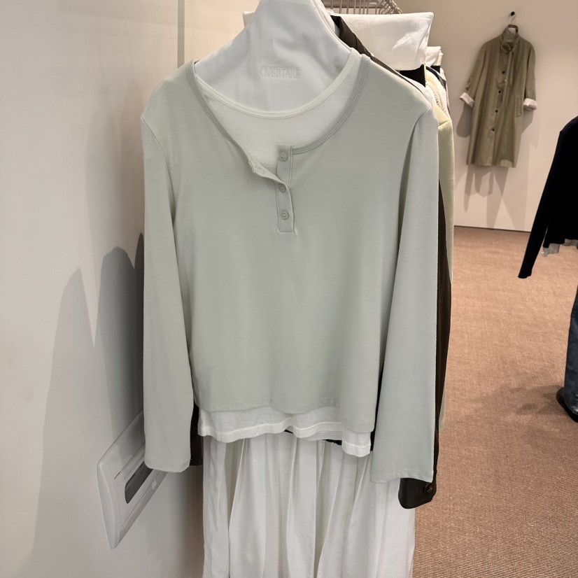 OVERTAKE韓國代購女裝新款職業推薦熱賣26春夏長袖T恤假兩件OVERTAKE長袖T恤圖色1