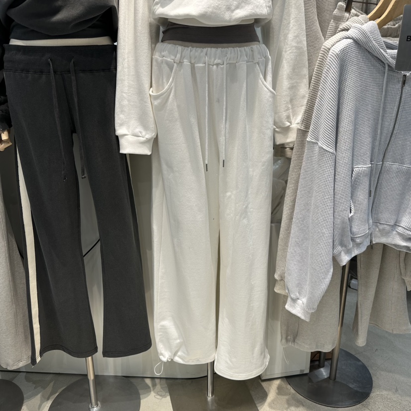 W.FATAL東大門實拍女裝新款時尚推薦熱賣休閑26春夏休閑褲W.FATAL休閑褲圖色1