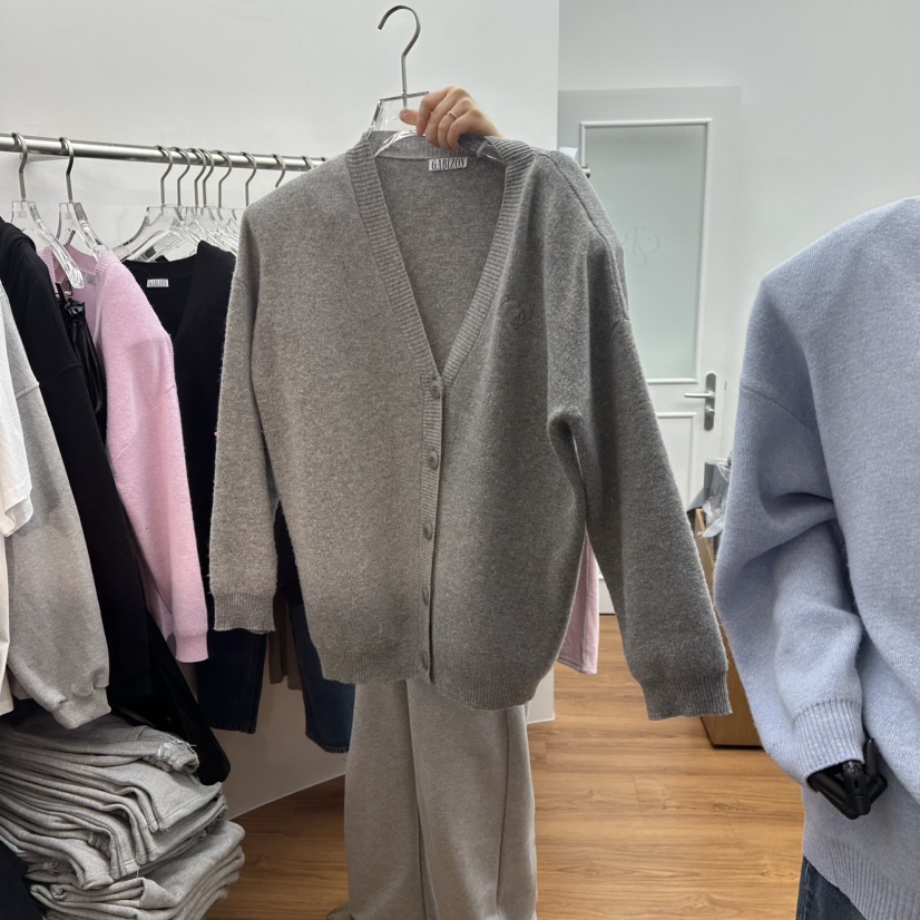 GABIZON韓國代購女士新品推薦職業熱賣26春夏針織衫刺繡開衫GABIZON針織衫圖色2