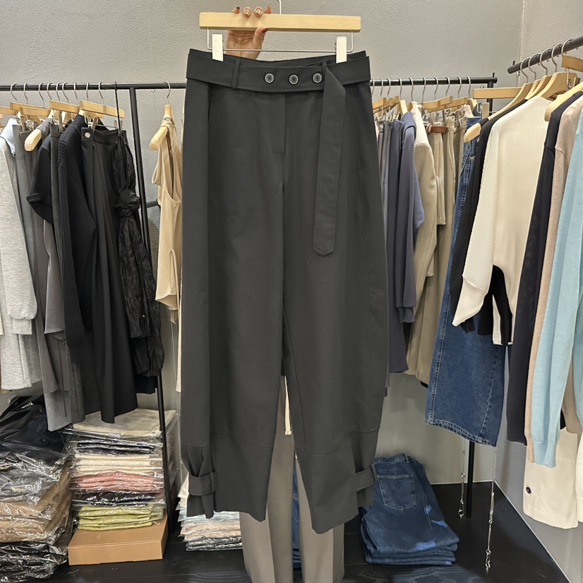 FLAMME TOIT/LUNAMDE韓國直郵女士新款真品休閑褲含腰帶FLAMME TOIT/LUNAMDE休閑褲圖色2