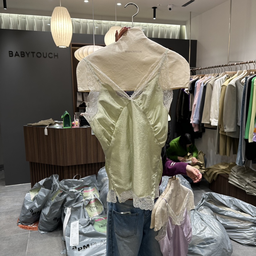 BABYTOUCH韓國代購女士新品26春夏時尚熱賣真品推薦吊帶背心BABYTOUCH吊帶/背心圖色3
