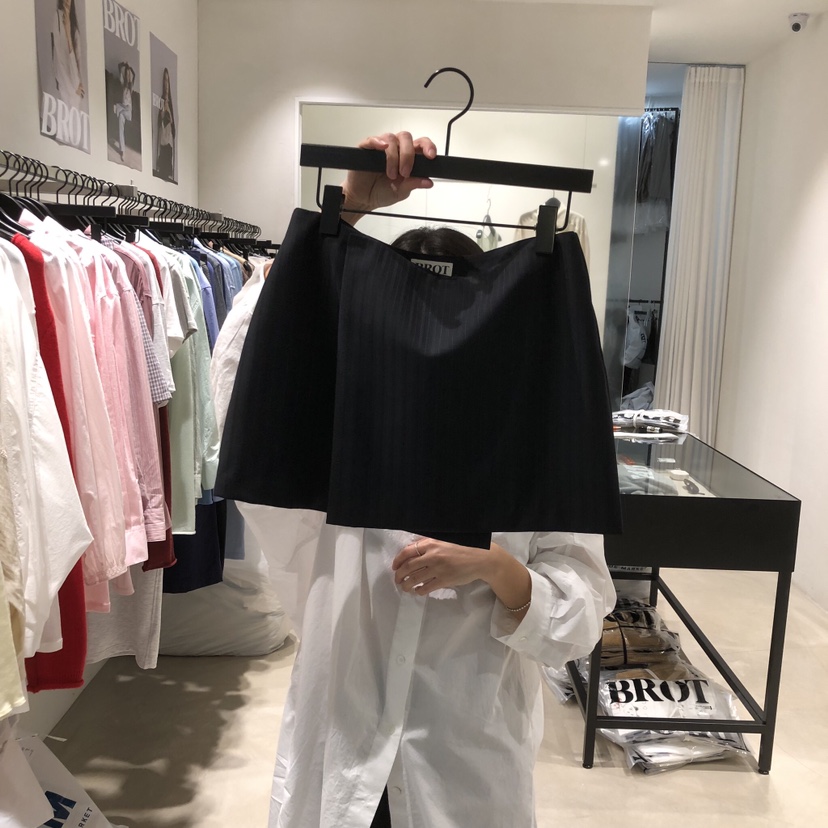 BROT東大門實拍女士新品推薦熱賣人氣休閑職業26春夏短裙BROT短裙圖色1