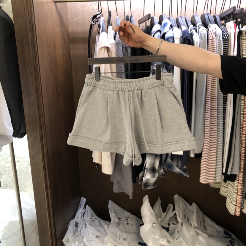 VIRKIN東大門實拍女士新品職業人氣休閑時尚26春夏推薦短褲VIRKIN短褲圖色2