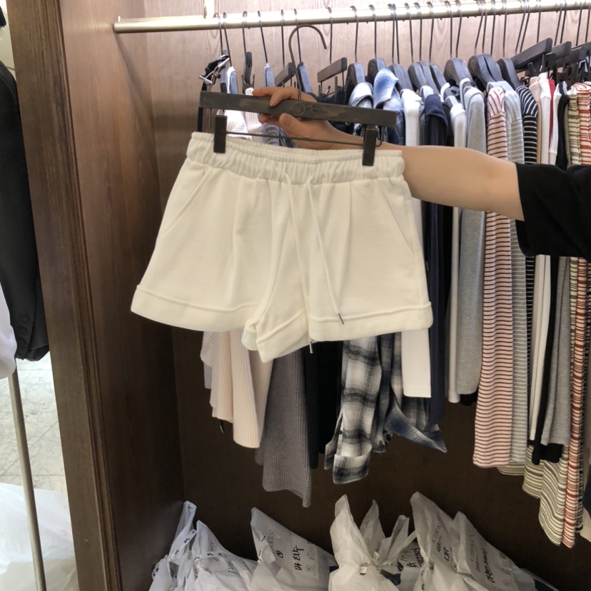 VIRKIN東大門實拍女士新品職業人氣休閑時尚26春夏推薦短褲VIRKIN短褲圖色3