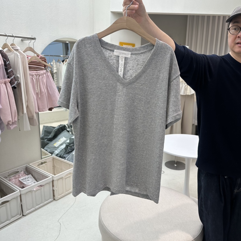 HUMMING BIRD韓國直郵女裝新款26春夏休閑推薦熱賣職業T恤HUMMING BIRDT恤圖色3